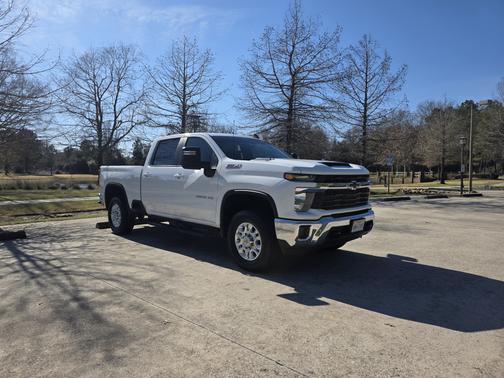 2024 Chevrolet Silverado 2500 LT
