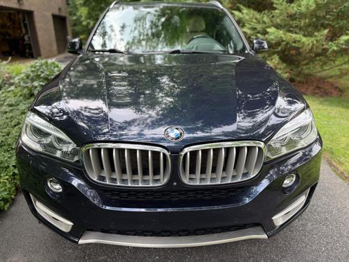 Blue 2017 BMW X5 xDrive35i