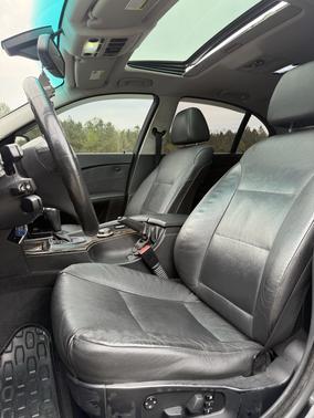 Gray 2007 BMW 525 i
