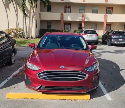 2019 Ford Fusion SE