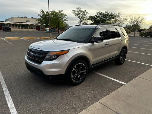 Silver 2013 Ford Explorer Sport