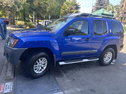 Blue 2015 Nissan Xterra S