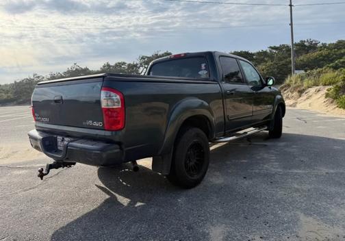 2006 Toyota Tundra Base