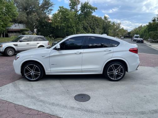 Photo 2 of 13 of 2016 BMW X4 xDrive35i