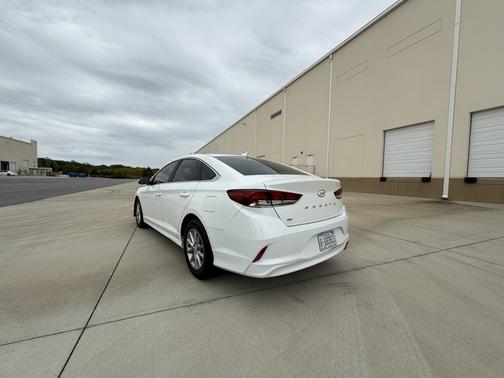 2019 Hyundai SONATA SE