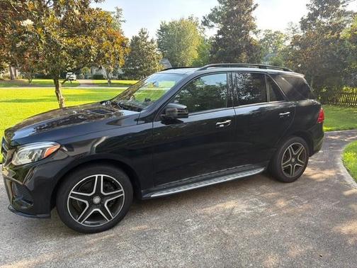 Black 2016 Mercedes-Benz GLE-Class GLE 400 4MATIC
