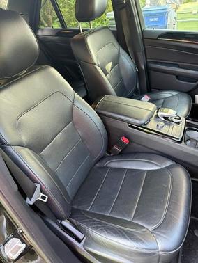 Black 2016 Mercedes-Benz GLE-Class GLE 400 4MATIC