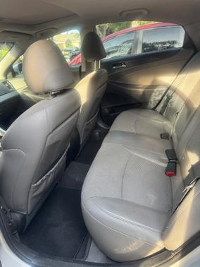 Silver 2013 Hyundai SONATA SE
