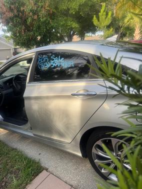 Silver 2013 Hyundai SONATA SE