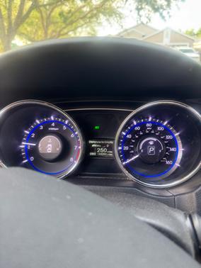 Silver 2013 Hyundai SONATA SE