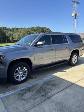 Blue 2019 Chevrolet Suburban LT