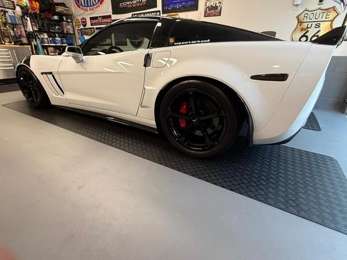 White 2013 Chevrolet Corvette Grand Sport