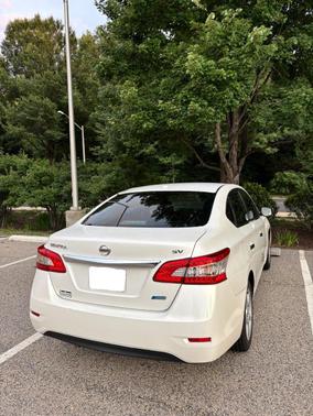 White 2013 Nissan Sentra SV