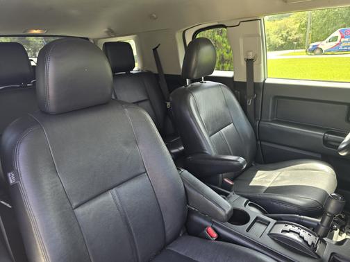 2012 Toyota FJ Cruiser Base