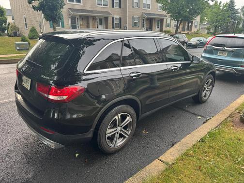 Black 2016 Mercedes-Benz GLC 300 4MATIC