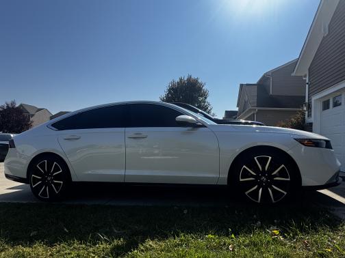 2025 Honda Accord Hybrid Touring