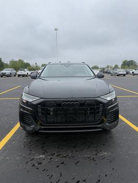 Black 2023 Audi Q8 55 Premium