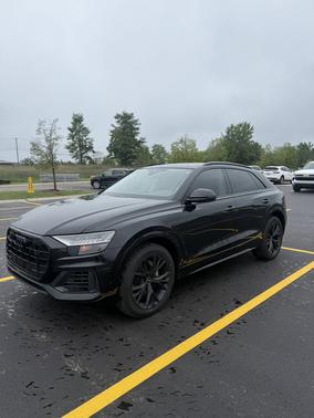 Black 2023 Audi Q8 55 Premium