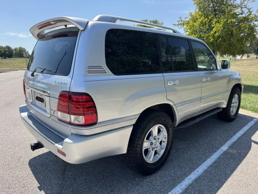 2006 Lexus LX 470 Base