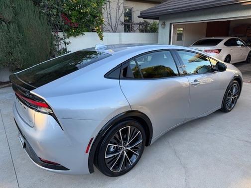 2024 Toyota Prius XLE