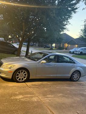 Silver 2007 Mercedes-Benz S-Class S 550