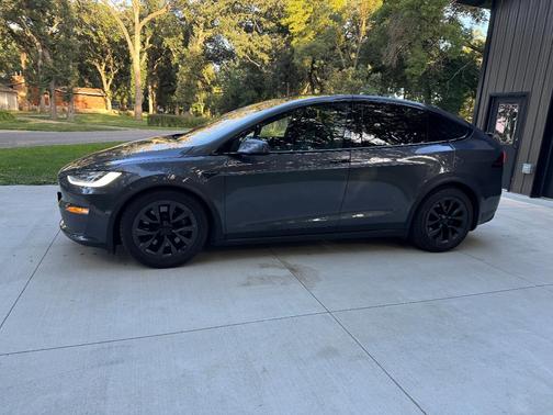 Gray 2022 Tesla Model X Long Range