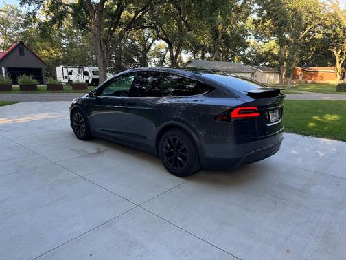 Gray 2022 Tesla Model X Long Range