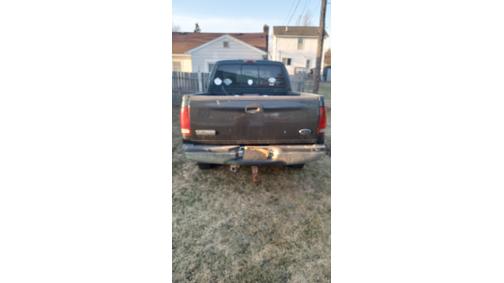 2002 Ford F-250 XL Crew Cab Super Duty