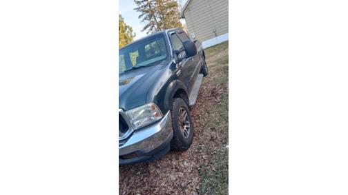2002 Ford F-250 XL Crew Cab Super Duty