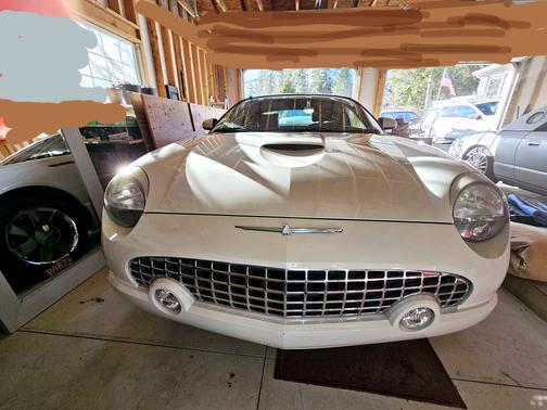 2002 Ford Thunderbird Deluxe