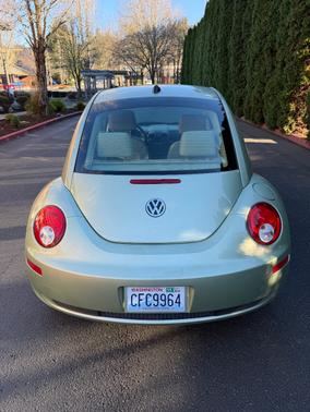2008 Volkswagen New Beetle S