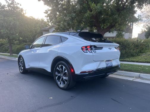 2021 Ford Mustang Mach-E Premium