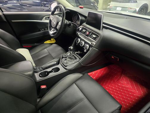 2021 Genesis G70 2.0T Sport