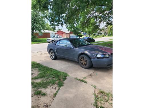 2003 Ford Mustang Base