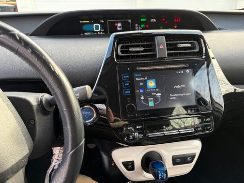 2017 Toyota Prius Three