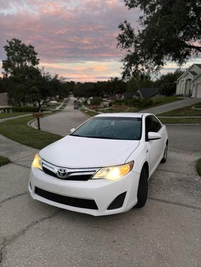 2012 Toyota Camry Hybrid LE
