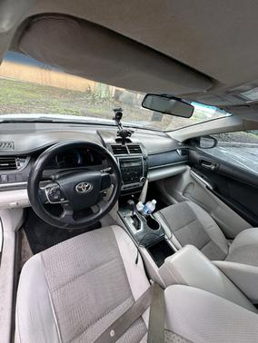 2012 Toyota Camry Hybrid LE