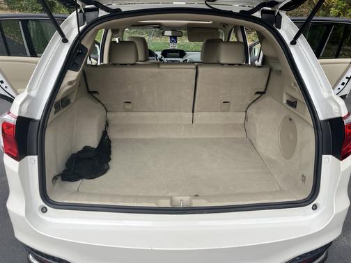 White 2017 Acura RDX Technology Package