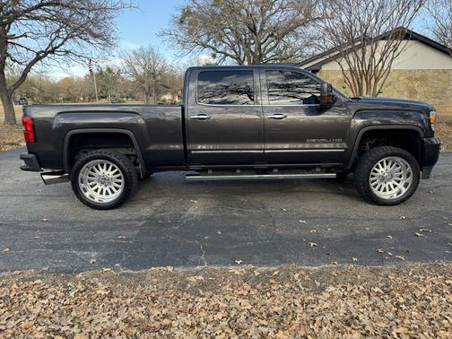 2016 GMC Sierra 2500 Denali