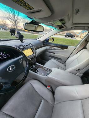 2008 Lexus LS 460 Base