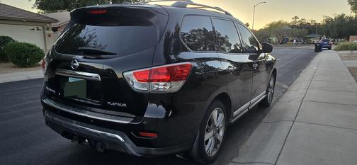2013 Nissan Pathfinder Platinum