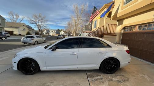 Photo 3 of 18 of 2017 Audi A4 2.0T Premium