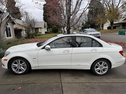 2012 Mercedes-Benz C-Class C 250 Luxury