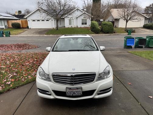 2012 Mercedes-Benz C-Class C 250 Luxury