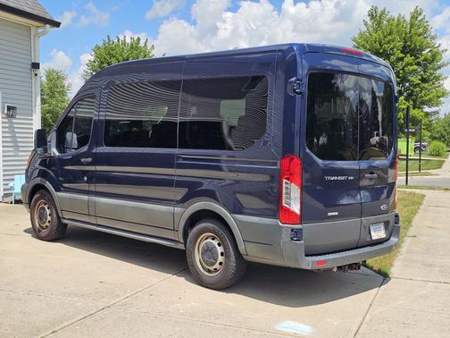 2017 Ford Transit-150 XL