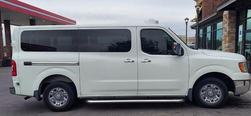 Photo 1 of 12 of 2016 Nissan NV Passenger NV3500 HD SV V8