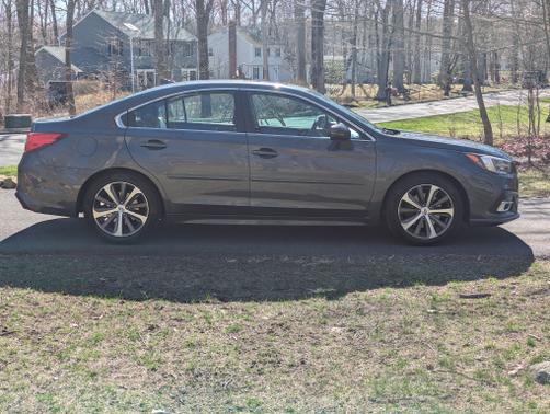2018 Subaru Legacy 3.6R Limited