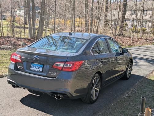 2018 Subaru Legacy 3.6R Limited