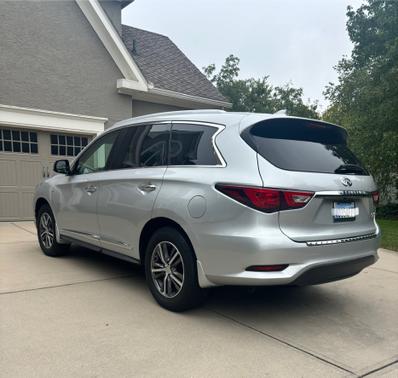 2016 INFINITI QX60 Base