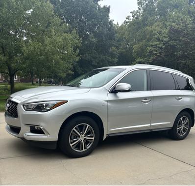 2016 INFINITI QX60 Base